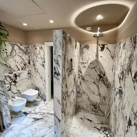 Lou Отель типа 