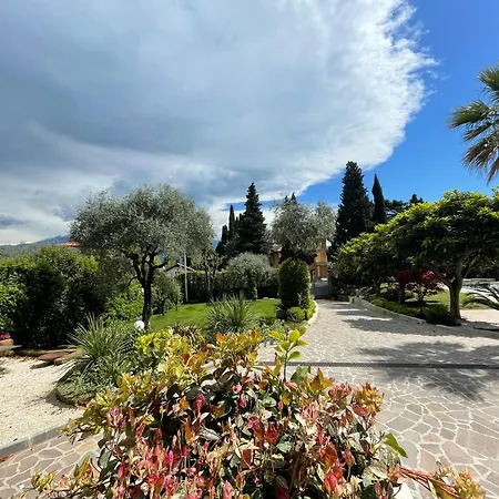 Lou 4* Тосколано-Мадерно